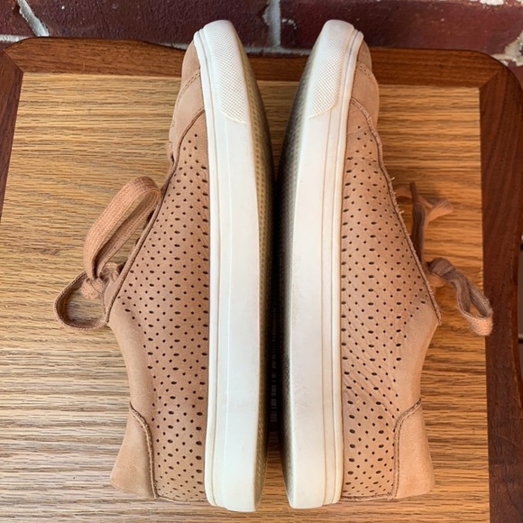 Lucky Brand Laurina Tan Leather Lace Up Sneakers - Picture 6 of 9